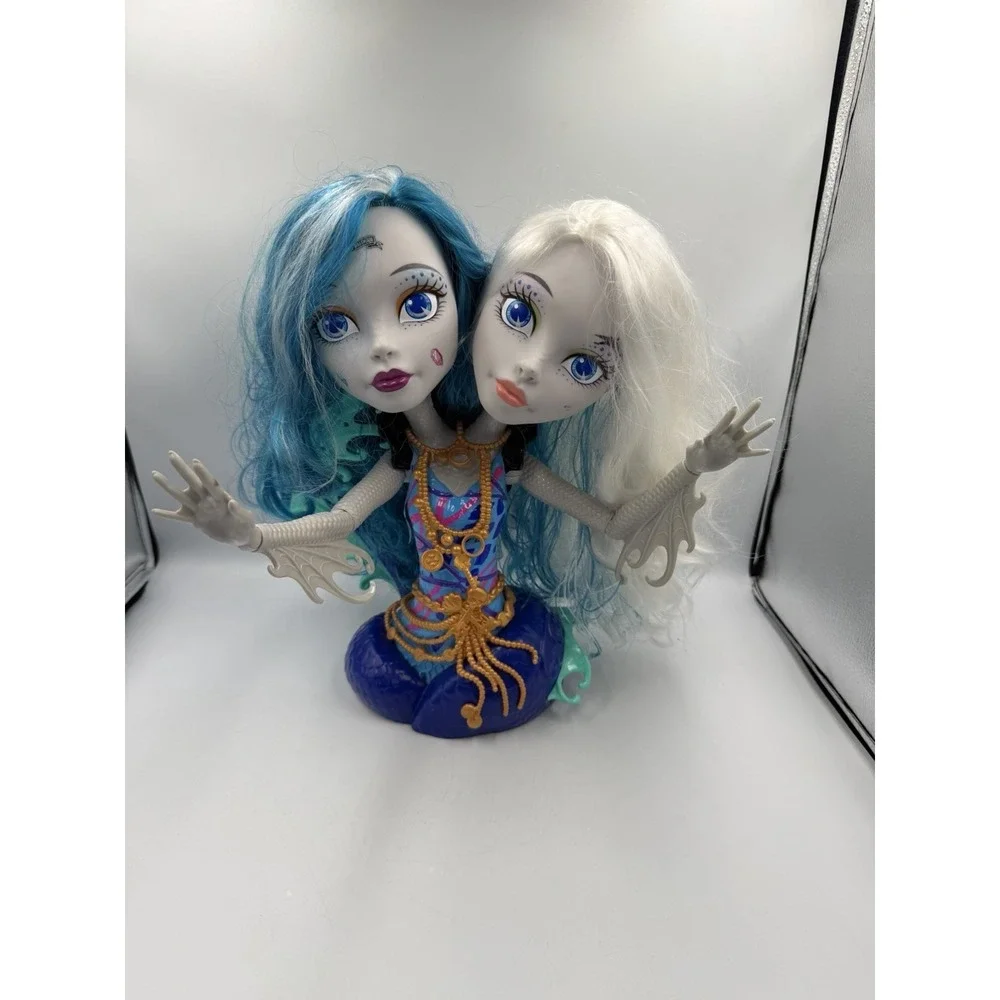 Monster High Great Scarrier Reef Peri & Pearl Styling Head Doll Mattel